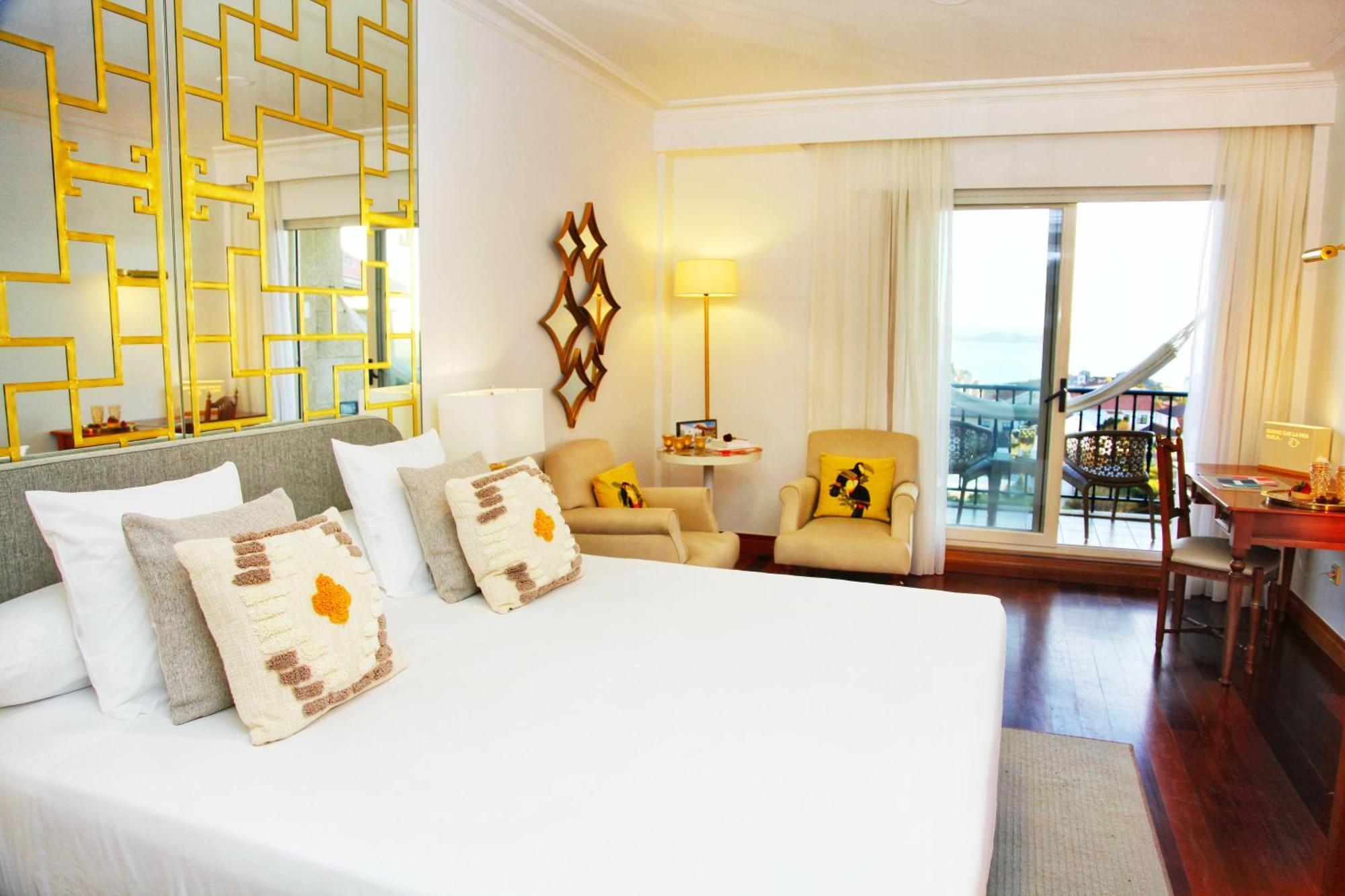 Augusta Eco Wellness Resort 4 Superior Sanxenxo Bagian luar foto